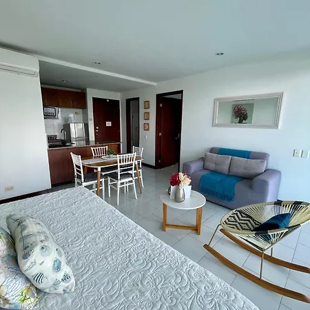 En Cerca Al Americas Apartment *