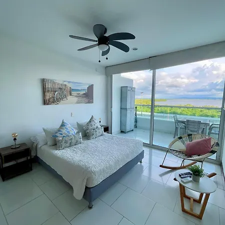 En Cerca Al Americas Apartment Cartagena